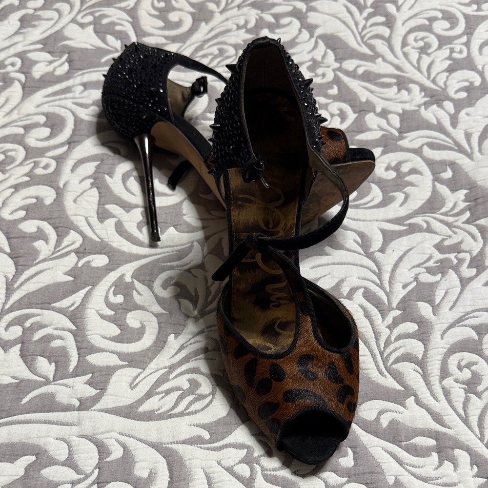 Sam Edelman Leopard and Black Women's Heels